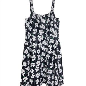 Torrid floral sleeveless dress